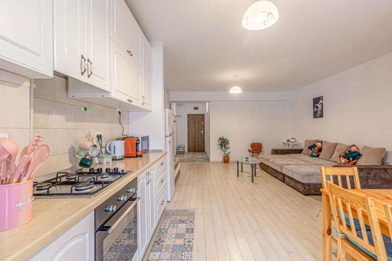Apartamento Opera Apart 2 Braşov Exterior foto