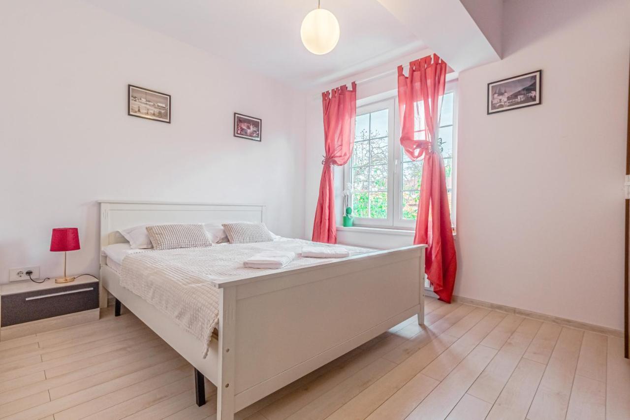 Apartamento Opera Apart 2 Braşov Exterior foto