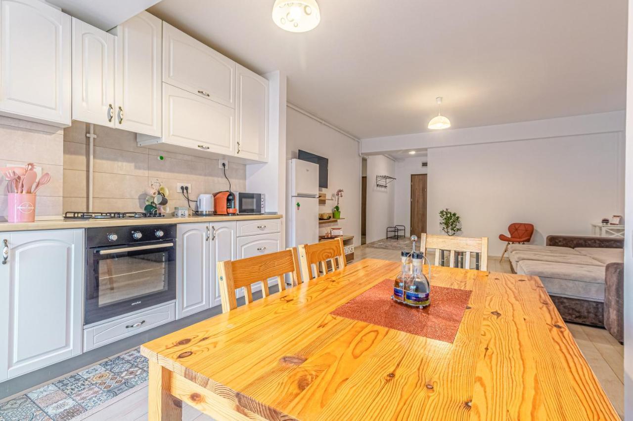 Apartamento Opera Apart 2 Braşov Exterior foto